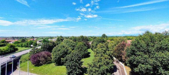 5 rooms Penthouse in San Michele al Tagliamento, Italy No. 284359 10