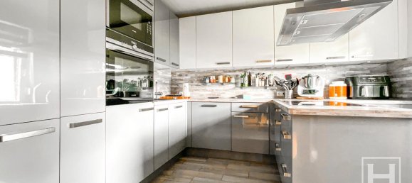 5 bedrooms Townhouse in Segeberg, Germany No. 307229 3