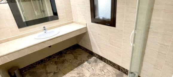 2 bedrooms Apartment in Benahavis, Spain No. 137964 16