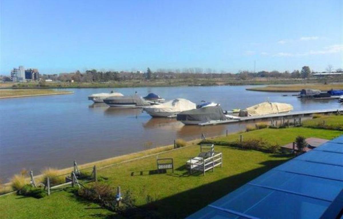 Terrain à Tigre, Argentina No. 46141