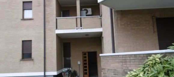 5-Zimmer Doppelhaus in Varedo, Italy, Nr. 209999 9