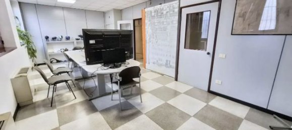 2800m² Warehouse in San Giuliano Milanese, Italy No. 61481 16