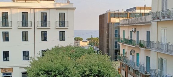 4 rooms Apartment in Formia, Italy No. 273191 3