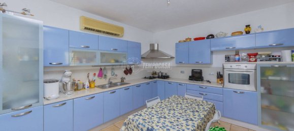 5 rooms Villa in Piacenza, Italy No. 71555 7