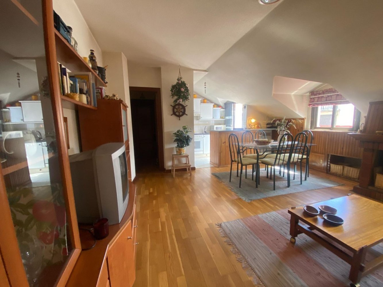 Apartamento de 2 dormitorios en Salamanca, Spain No. 270912