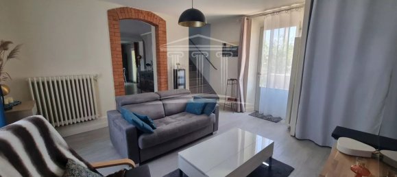 3 bedrooms House in Althen-des-Paluds, France No. 290939 4