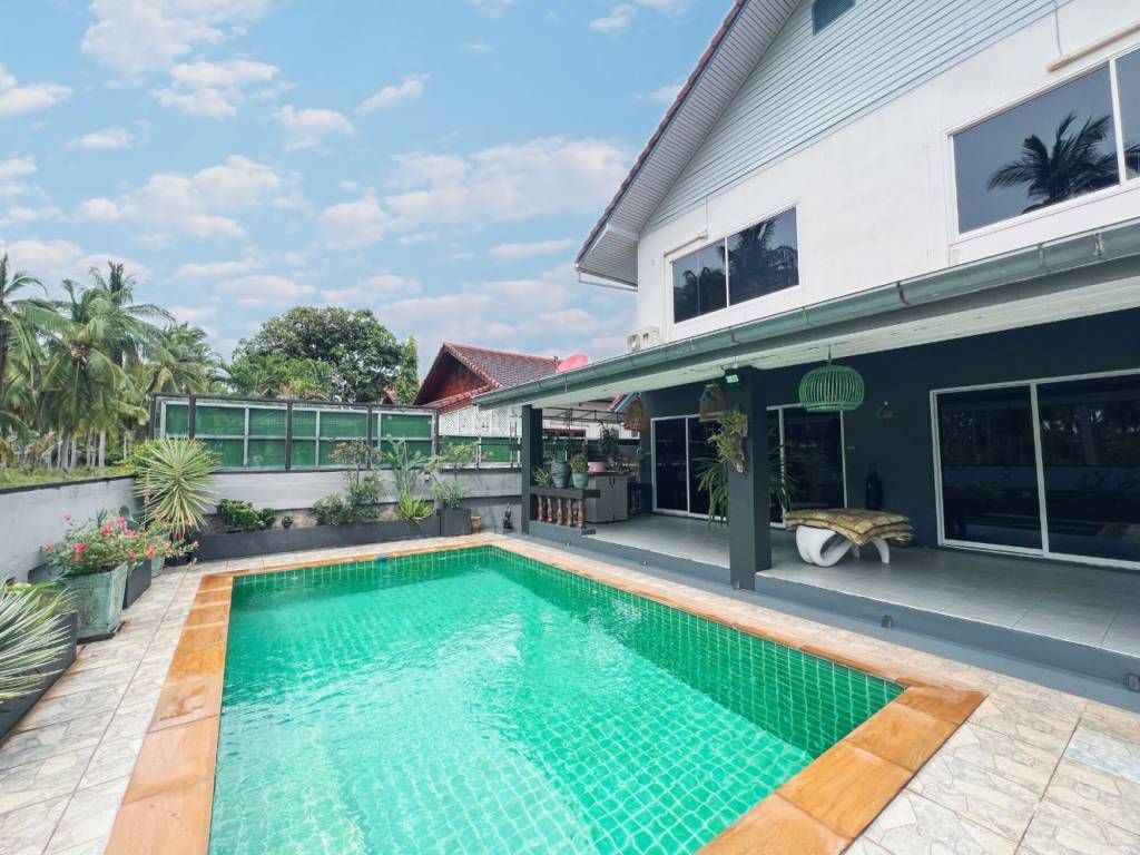 4 bedrooms Villa in Ko Samui, Thailand No. 67566