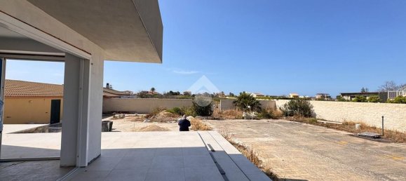 Вилла с 10 спальнями в Испика, Италия № 372085 20