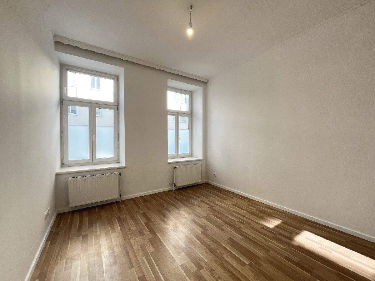 4 rooms Apartment in Brigittenau, Austria No. 218912