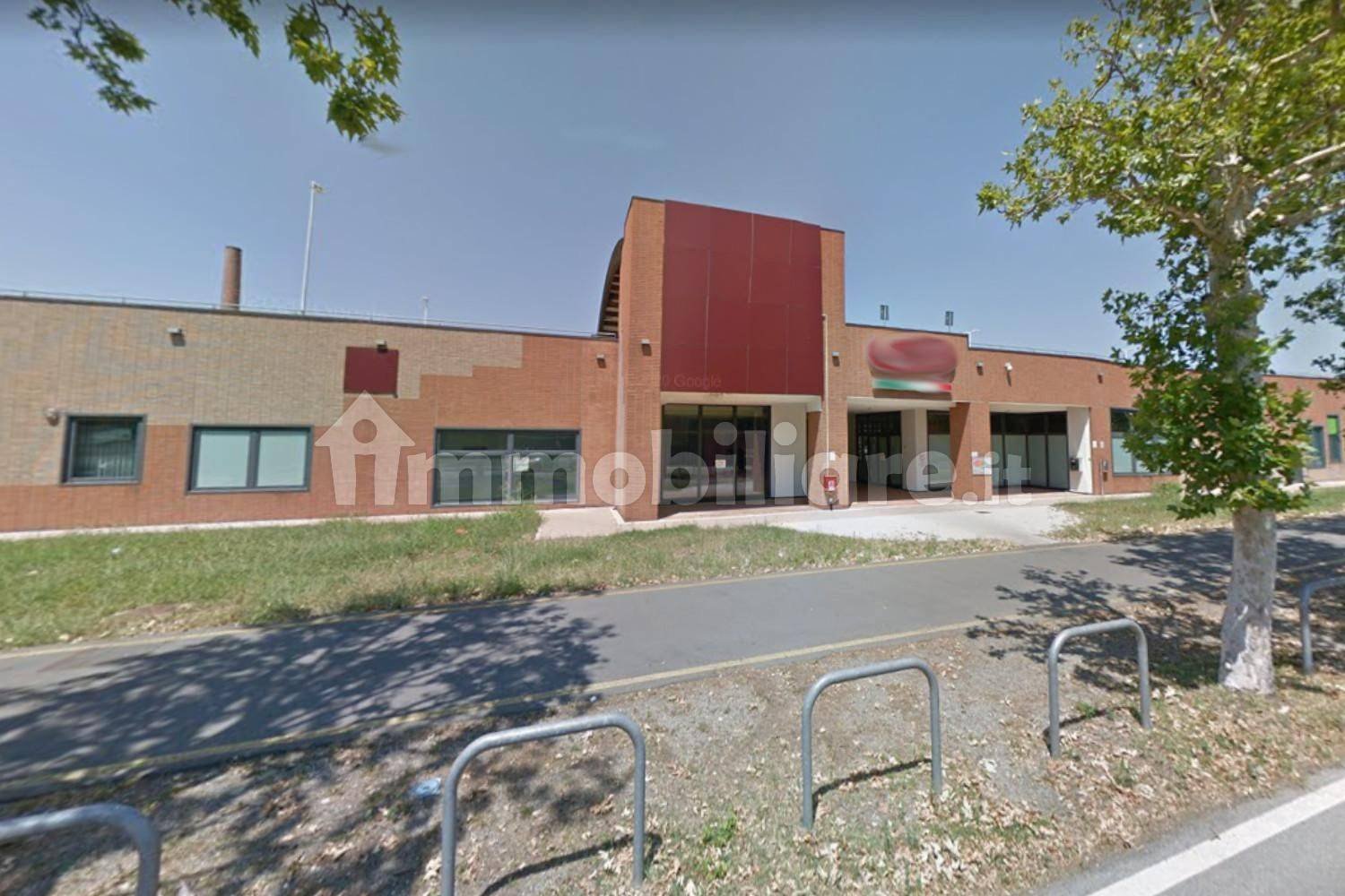  عقار تجاري في Nonantola, Italy 300متر مربع رقم 317053