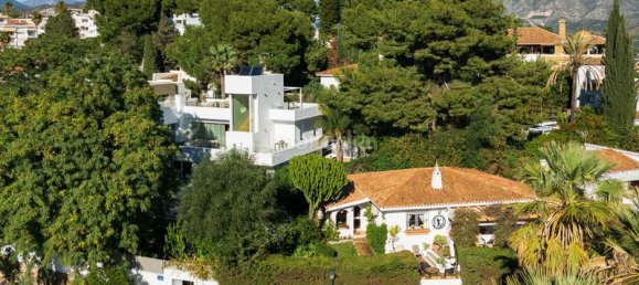 6 bedrooms Villa in Marbella, Spain No. 119334 5