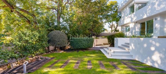 6 bedrooms Villa in Marbella, Spain No. 119334 12