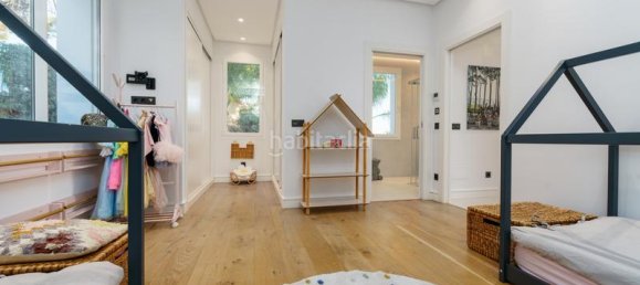 6 bedrooms Villa in Marbella, Spain No. 119334 29