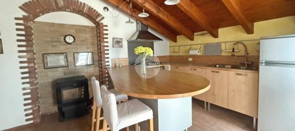 Estudio en Triuggio, Italy No. 374670 2