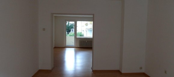 4 rooms Apartment in Essen, Germany No. 288972 3