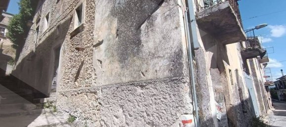 Casa de 4 dormitorios en Avezzano, Italy No. 20118 18