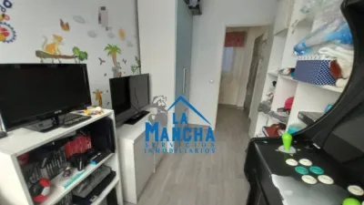 3 غرف نوم شقة في Albacete, Spain رقم 169375