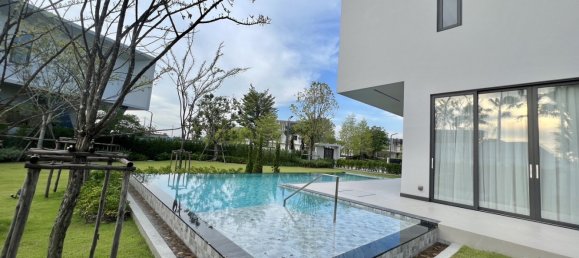 8 chambres Villa à Gloria villas, Pattaya, Thailand No. 31960 7