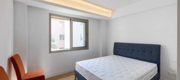 3 bedrooms Apartment in Paphos, Cyprus No. 18586 8