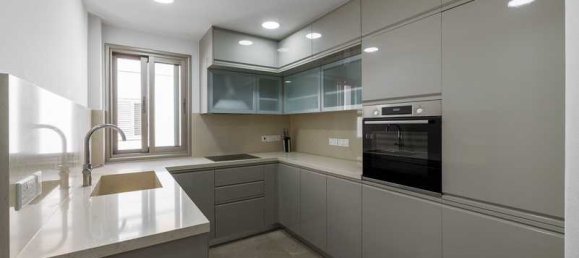 3 bedrooms Apartment in Paphos, Cyprus No. 18586 5