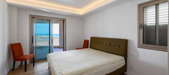 3 bedrooms Apartment in Paphos, Cyprus No. 18586 9