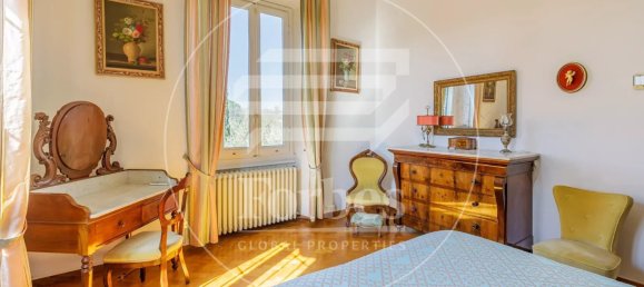 5 bedrooms Villa in Impruneta, Italy No. 237964 22