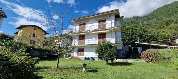 5 bedrooms Villa in Gravellona Toce, Italy No. 325355 5