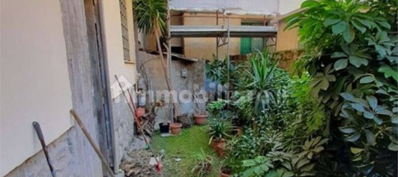 Здание с 1 спальней в Фонди, Италия № 48539 3