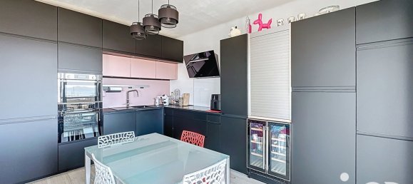 3 bedrooms Apartment in Toulon, France No. 287101 10