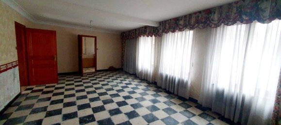 Дом с 3 спальнями в Лилер, Франция № 70547 3