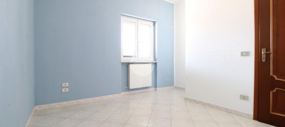 3 rooms Apartment in Montalto Uffugo, Italy No. 21871 25