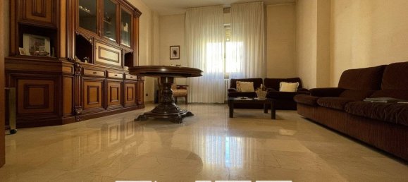 2 bedrooms Apartment in Ancona, Italy No. 211051 2