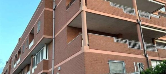 3 rooms Apartment in Brindisi, Italy No. 36695 13