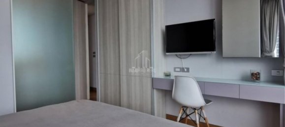 2 bedrooms Condo in The Lumpini 24 Bangkok, Thailand No. 30514 2