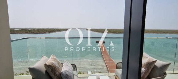 3 bedrooms Villa in Abu Dhabi, UAE No. 23682 2