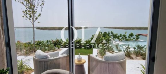 3 bedrooms Villa in Abu Dhabi, UAE No. 23682 6