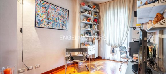 5 rooms Apartment in Milan, Italy No. 246355 13