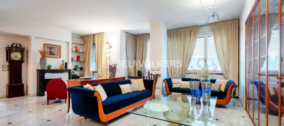 5 rooms Apartment in Milan, Italy No. 246355 2