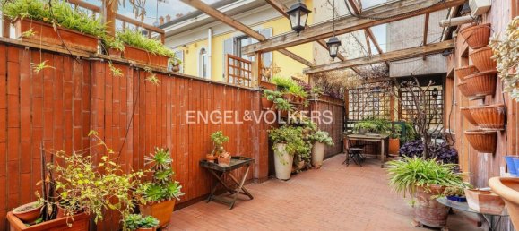5 rooms Apartment in Milan, Italy No. 246355 3