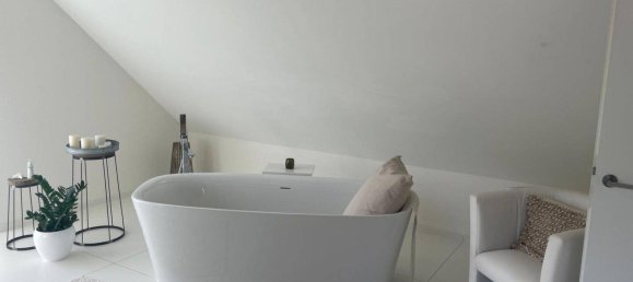 Villa de 6 dormitorios en Ostalbkreis, Germany No. 350531 22