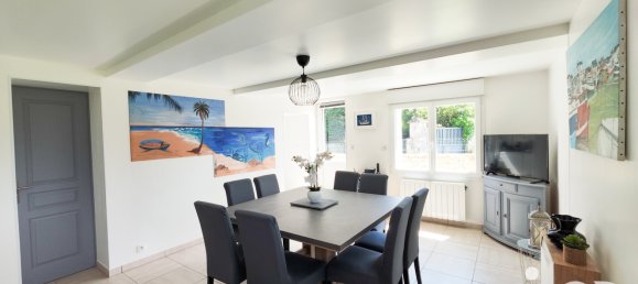 2 bedrooms House in Calvados, France No. 297234 4