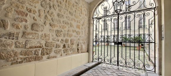 Квартира с 2 спальнями в Париж, Франция № 113661 4