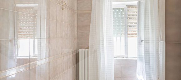 3-Zimmer Haus in Bari, Italy, Nr. 17702 10