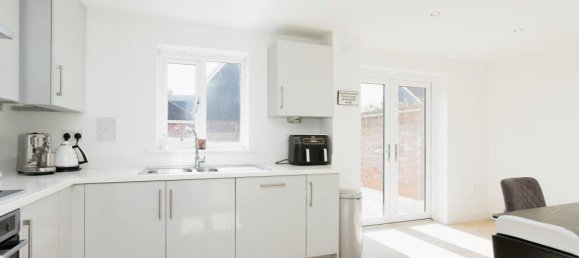 Casa T3 em Horsham, United Kingdom N.º 10582 3