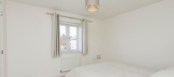 Casa T3 em Horsham, United Kingdom N.º 10582 9