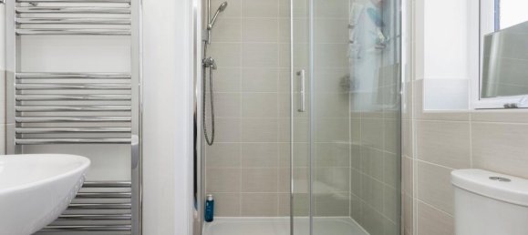 Casa T3 em Horsham, United Kingdom N.º 10582 10