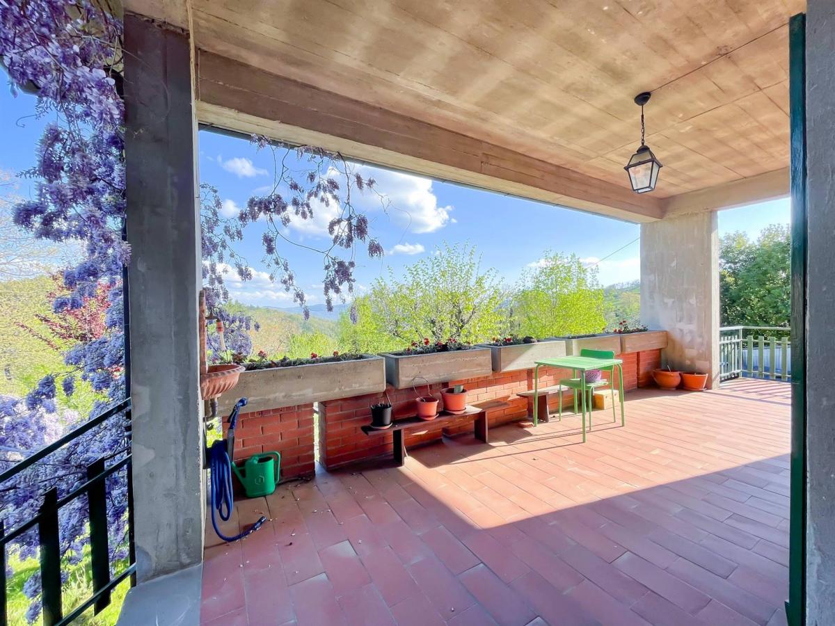 3 bedrooms Apartment in Barberino di Mugello, Italy No. 1354