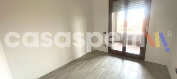 4 bedrooms Apartment in Milan, Italy No. 357925 11