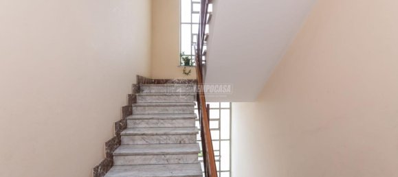 2-Zimmer Wohnung in Turin, Italy, Nr. 134689 3