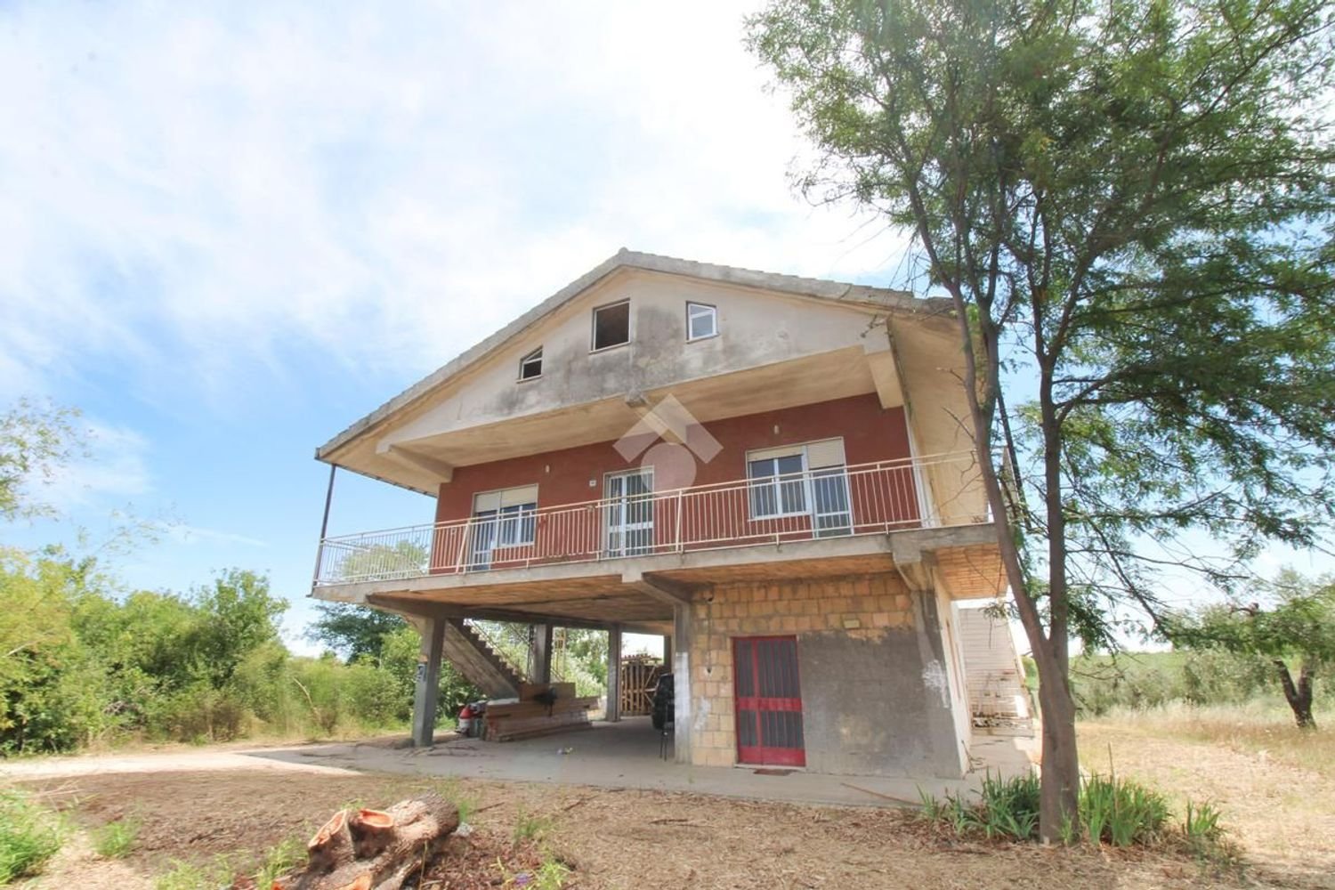 4-salle Maison à Ortona, Italy No. 298976